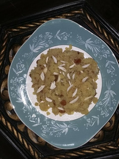 A picture of Bread and Egg Halwa....