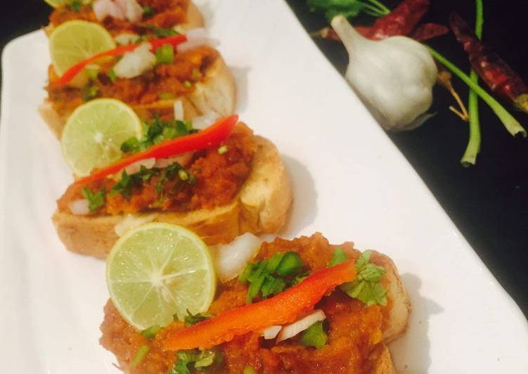 Pav bhaji bruschetta