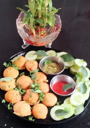A picture of Urad dal vegetable Appe 😋😋🎂.