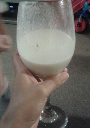 Una foto de Receta fácil y sencilla plátano con leche