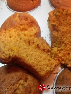 Φωτογραφία της συνταγής Muffins (και τί Muffins!) πορτοκαλιού σε 4 βήματα