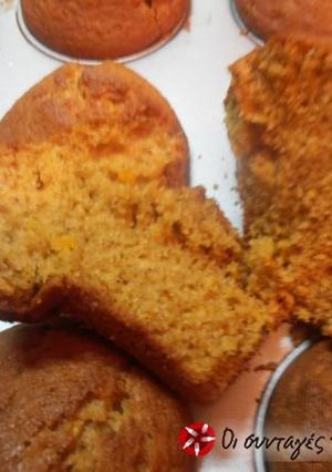 Φωτογραφία της συνταγής Muffins (και τί Muffins!) πορτοκαλιού σε 4 βήματα
