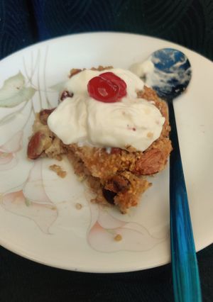 A picture of Cranberry and Almond Baked Oats.