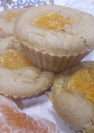 A picture of Orange cupcake.