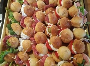 Foto di Mini panini da aperitivo
