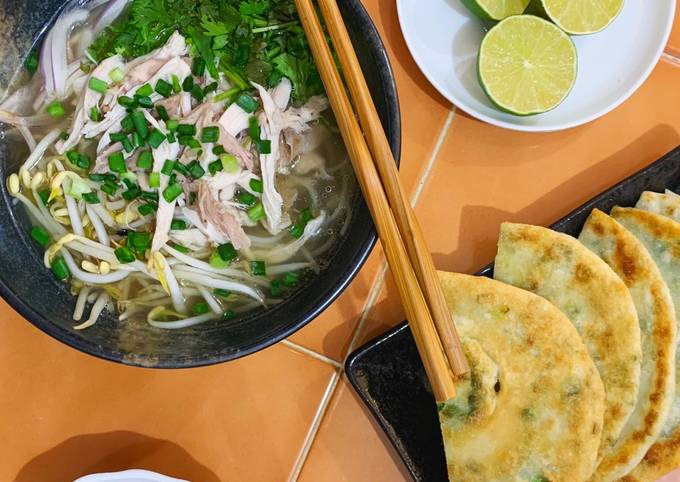 How to Make Favorite Pho Ga (Vietnamese Chicken Noodle Soup)