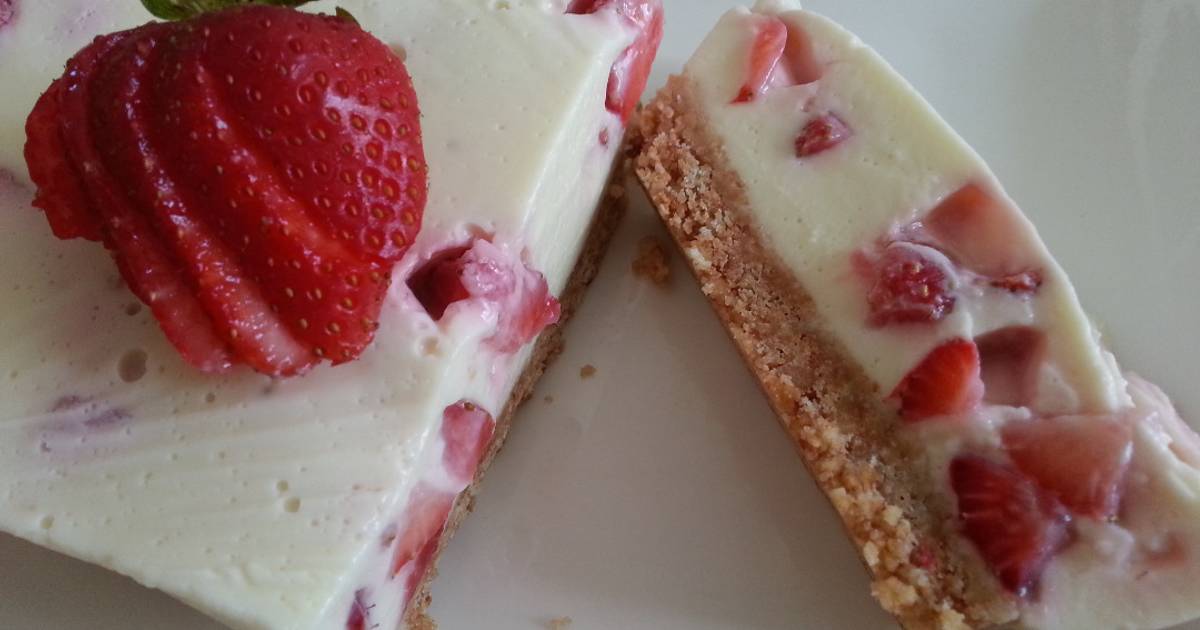 Terrine fraise & chocolat blanc de Cuisin' & P'tits Plats Cookpad