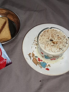 હોટ કોફી (Hot Coffee Recipe In Gujarati) રેસીપી મુખ્ય ફોટો
