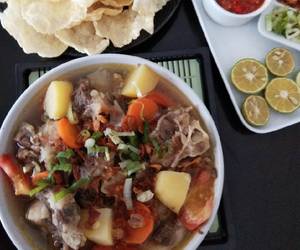 Gampangnya Menyajikan Sop Buntut Paling Enak Gampangnya Menyajikan Sop Buntut Paling Enak