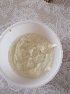 Una foto de Alioli fit de huevo cocido y leche