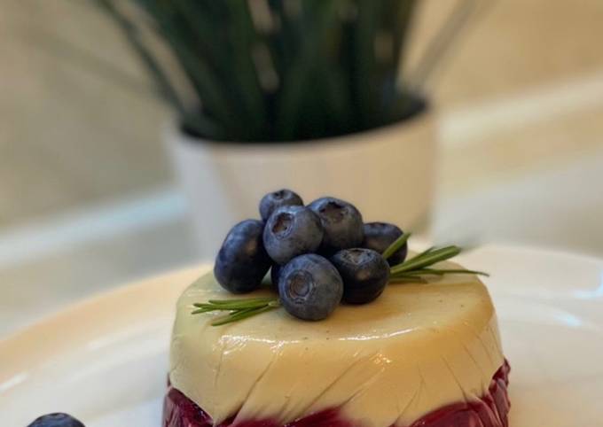 Панна Котта с черной смородиной (ПП, Веган)