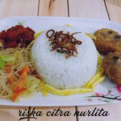 รูปของ Nasi Uduk Magic Com