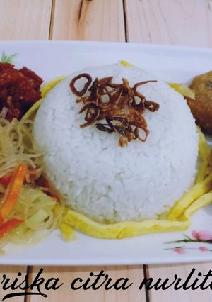 Foto resep Nasi Uduk Magic Com