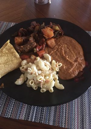 Una foto de Barbacoa de res estilo Sinaloa