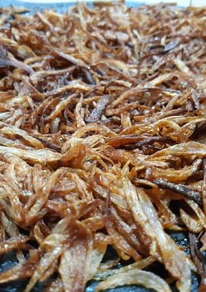 A picture of Bhagari Piyaz(fried onion).