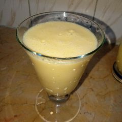 A picture of Mango shake.