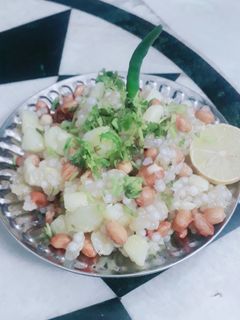 साबूदाना की खिचड़ी (sabudana ki khichdi recipe in Hindi) रेसिपी मुख्य फोटो