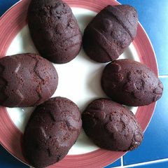 A picture of Brownie easter eggs.