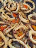 Calamares al ajillo con aceite de coco 🌴 y salsa de ostras ❤