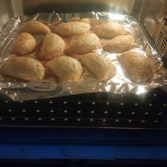 A picture of Chicken pie.