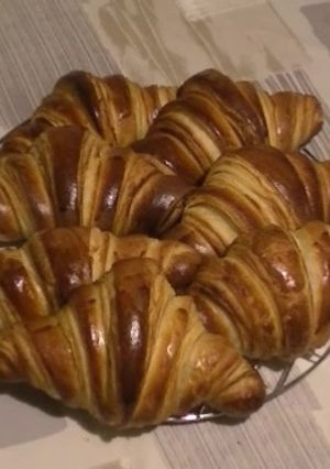 A picture of Croissants.