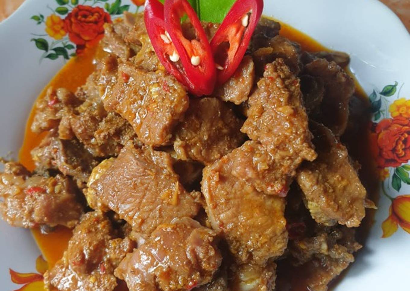Rendang daging sapi empuk