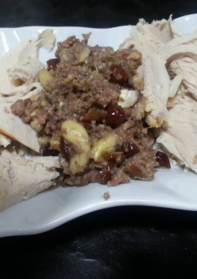 Una foto de Relleno para pavo navideño (fácil, con frutos secos y arándanos)
