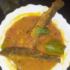 A picture of Bengal fish curry.
