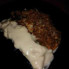 Una foto de Canelones de verdura con salsa bolognesa y. 4 quesos