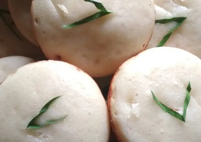 Bagaimana Menyiapkan Kue apem Jawa menul ekonomis Anti Gagal