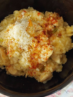 Una foto de Risotto de pollo y parmesano