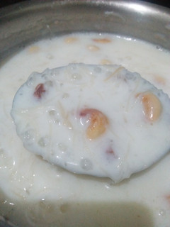 சேமியா ஜவ்வரிசி பால் பாயாசம் (Semiya javvarisi paal payasam recipe in tamil) செய்முறை முக்கிய புகைப்படம்