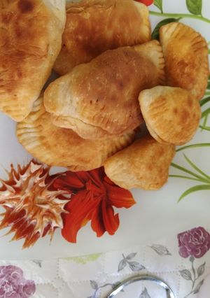 عکسی از دستور پیراشکی سوسیس و قارچ