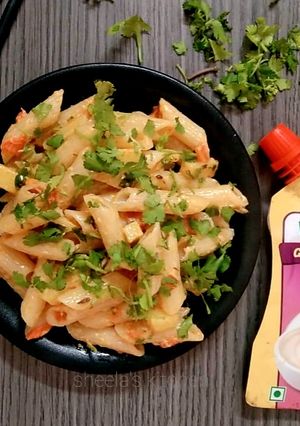 হোয়াইট সস পাস্তা(white sauce pasta recipe in bengali) রেসিপির প্রধান ছবি