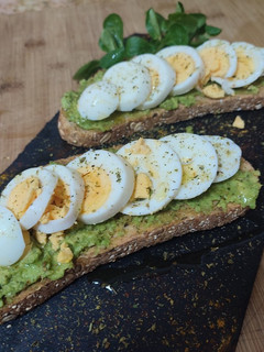 Una foto de Tosta de aguacate