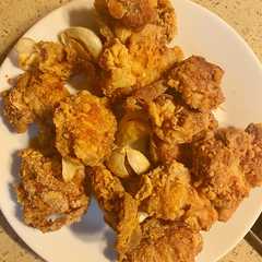 Ayam Goreng Bawang Putih রেসিপির প্রধান ছবি