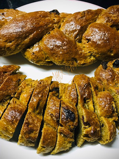 Foto resep Pumpkin Wheat Bread - Eggless | No butter