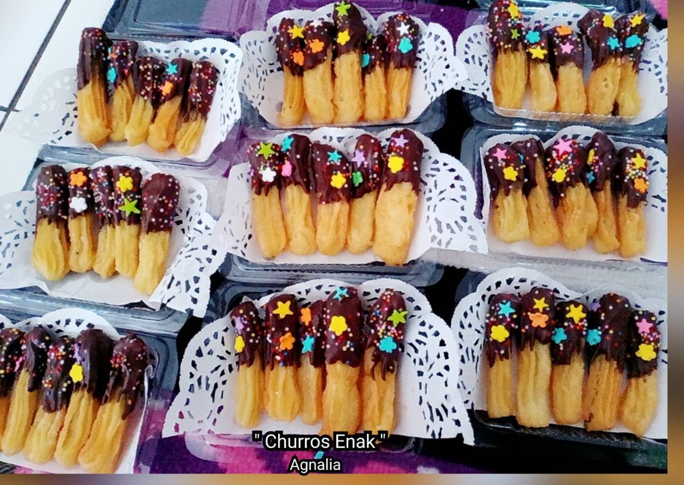 "Churros Enak"