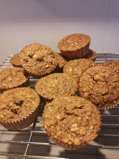 A picture of Nuts and raisins muffin.