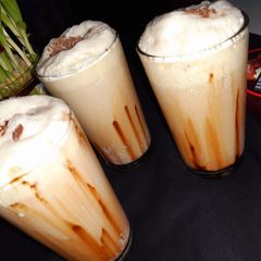 A picture of Chocolate cold coffee with icecream.