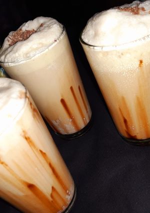 A picture of Chocolate cold coffee with icecream.