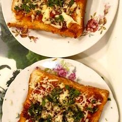 A picture of Garlic Bread.