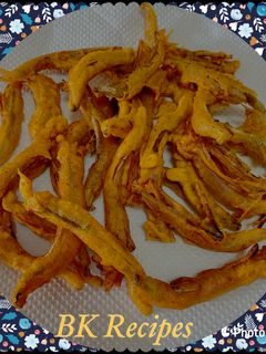 வாழைப்பூ ஃபிங்கர் சிப்ஸ் (Vaazhaipoo finger chips recipe in tamil) செய்முறை முக்கிய புகைப்படம்