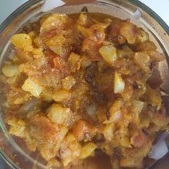A picture of Tomato onion chutney.