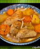 Cánh Gà Nấu Rượu Vang, Sốt Cà Chua Và Rau Củ