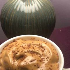 A picture of Dalgona Coffee.