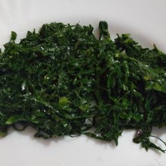 A picture of Fried kales.