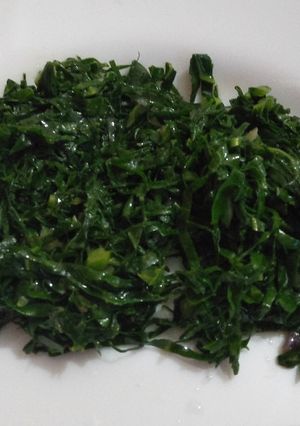A picture of Fried kales.