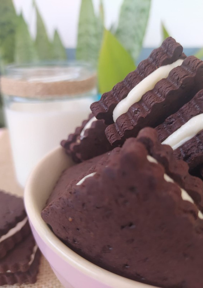 Una foto de Galletas oreo caseras 🍪