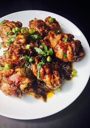A picture of Kerala Style Chicken Fry.